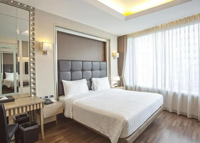 Hotel V Serviced 4*