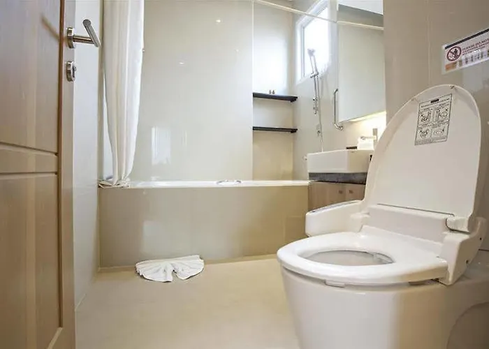 V Serviced 4* Bangkok