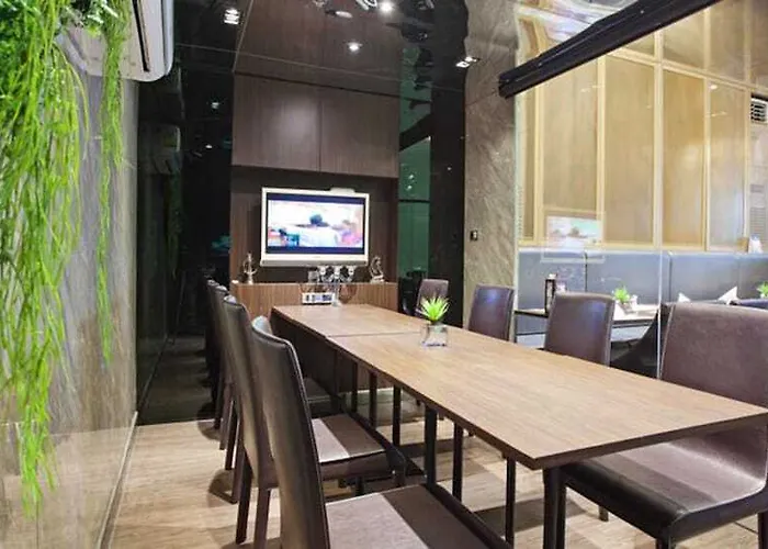 V Serviced 4* Bangkok